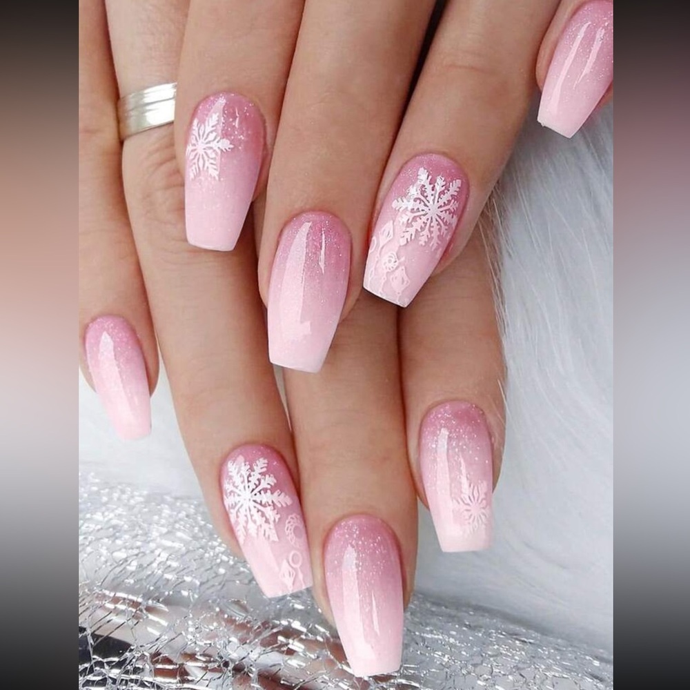 24PC Christmas Medium Length Coffin Press-On Nails